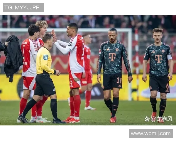 拜仁客场战平杜塞尔多夫,德甲领先优势缩小至4分 拜仁客场战平杜塞尔多夫,德甲领先优势缩小至4分