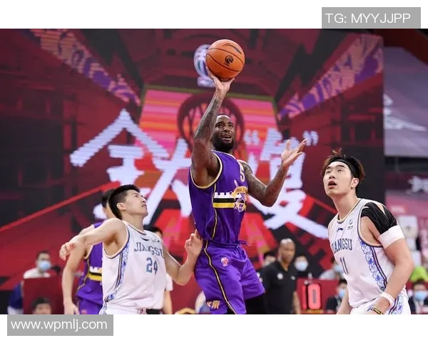 北京控股携手一线品牌,打造专属球队礼品,引领定制化潮流 北京控股携手一线品牌,打造专属球队礼品,引领定制化潮流