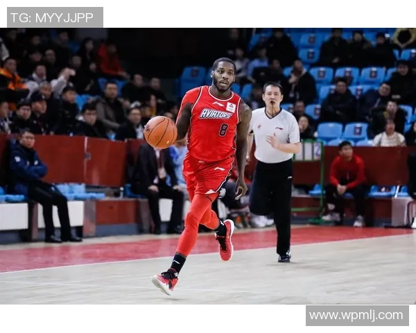 火箭队主场惊险逆转太阳队，取得三连胜