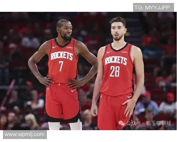 火箭队遭遇三连败，球员状态低迷备战季后赛前途未卜