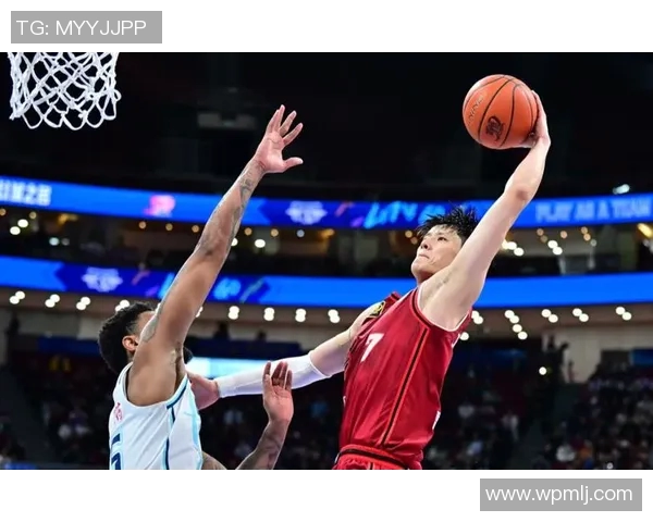 约翰-埃格伯努开启CBA生涯,成球迷新宠爱对象 约翰-埃格伯努开启CBA生涯,成球迷新宠爱对象